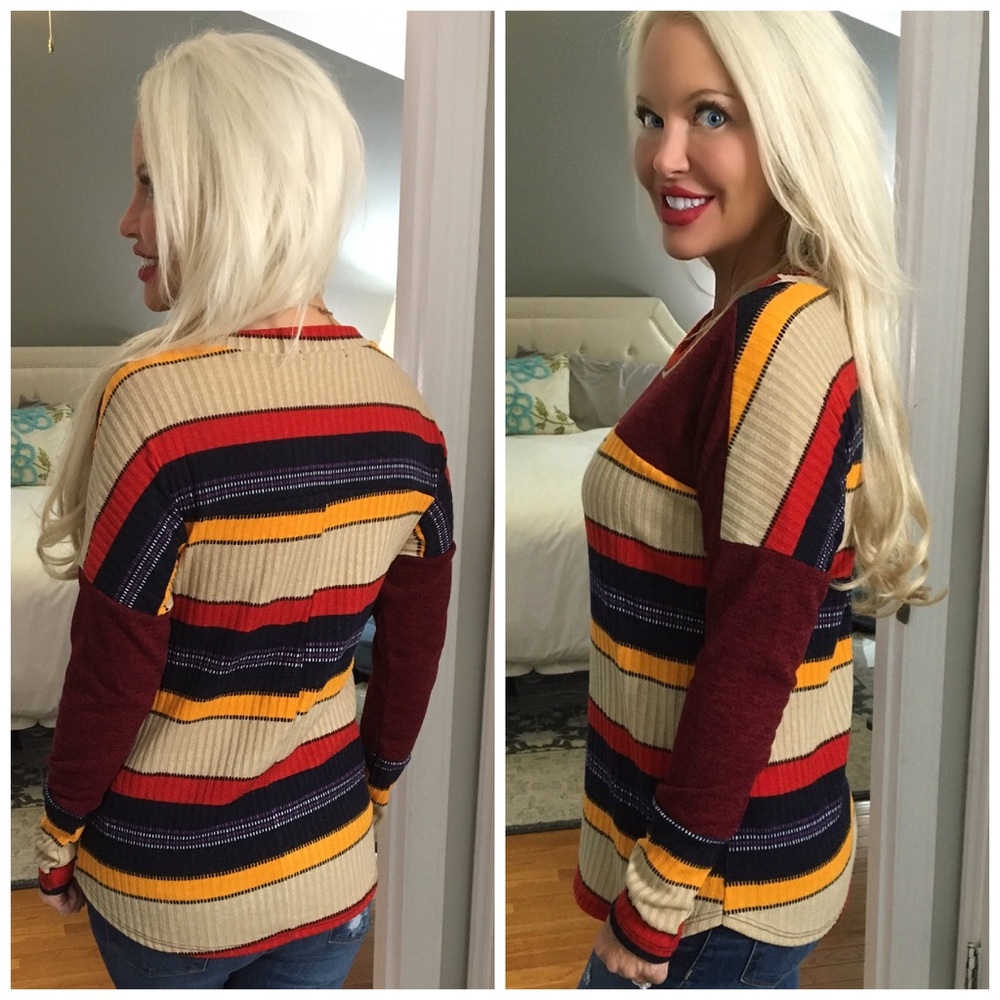 ❤️LAST 1! Contrast Stripe Print Top! - Picture 2 of 2